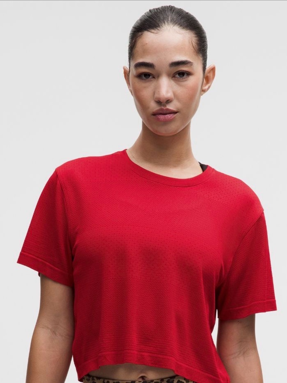 Lululemon swiftly perforated hi low crop top